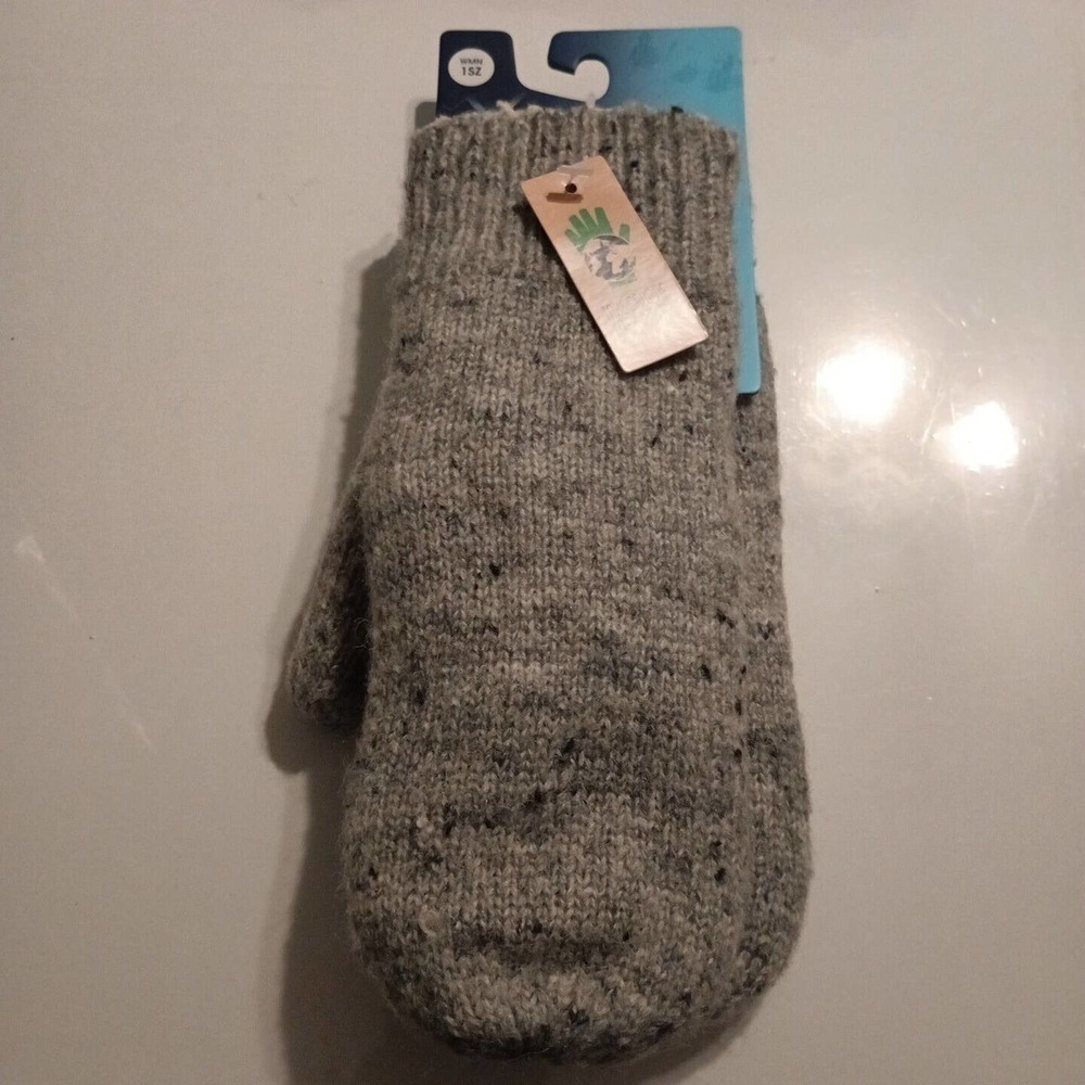 Isotoner Mittens‎